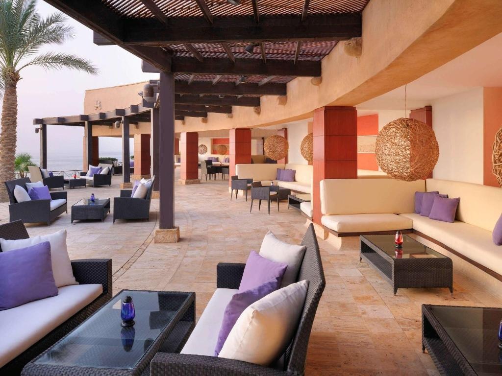 Movenpick Resort Spa Dead Sea  Facilities  Barlounge 76   Copy   Copy